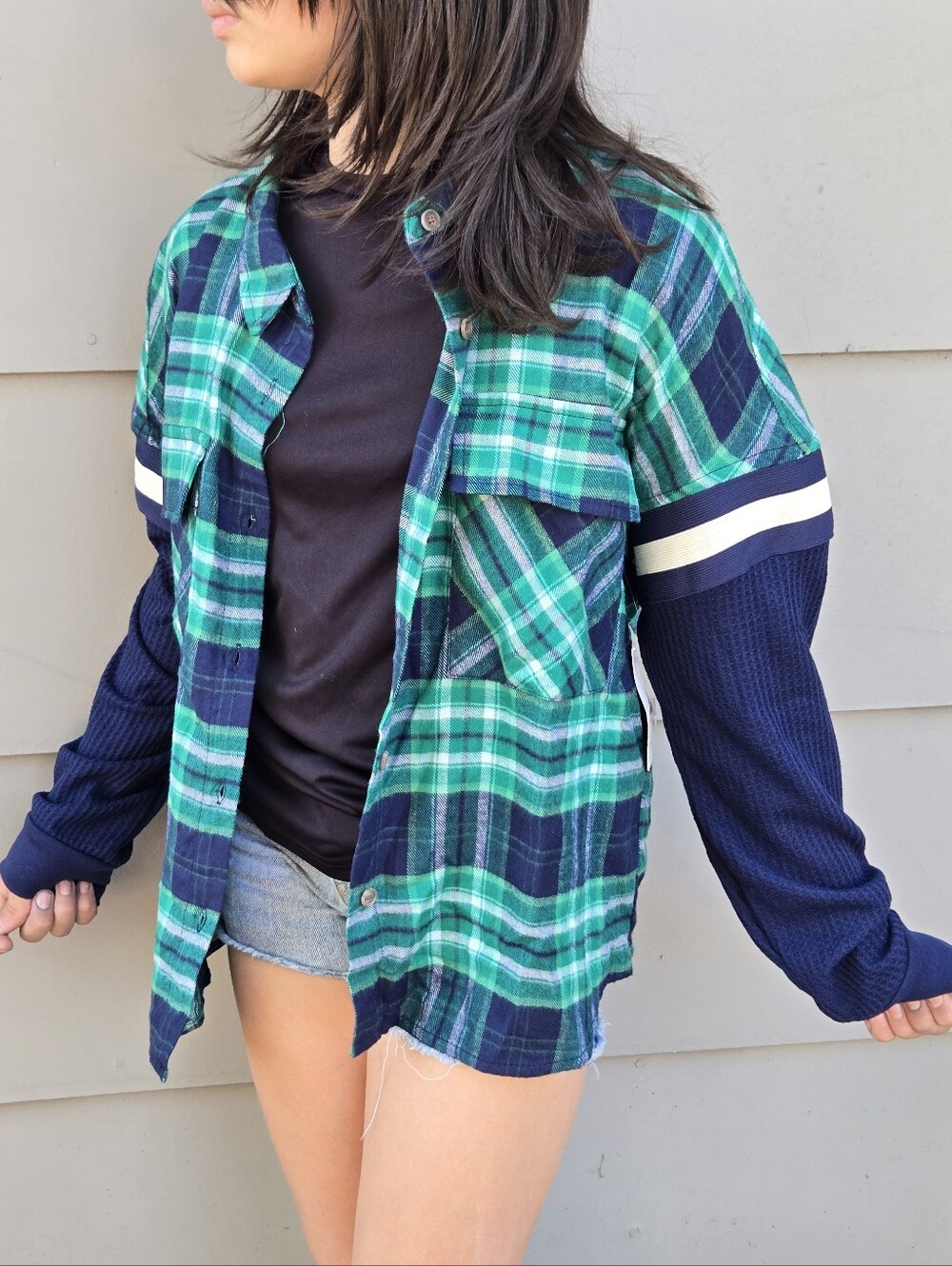 NWT Plaid Green & Blue Button-Up Shirt with Navy Flannel Sleeves, Size Juniors S - Picture 3 of 14